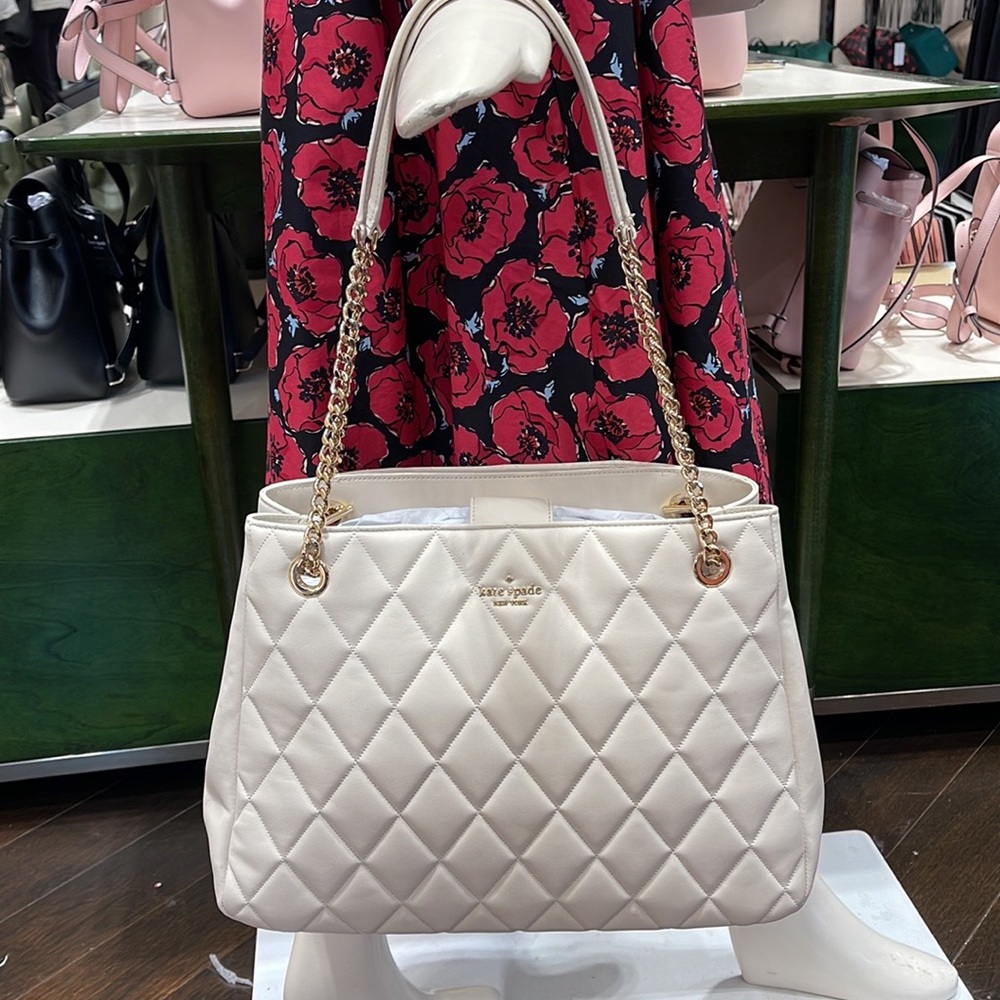 Kate Spade Carey Tote 
COLOR:
Parchment
NWT - Picture 9 of 16